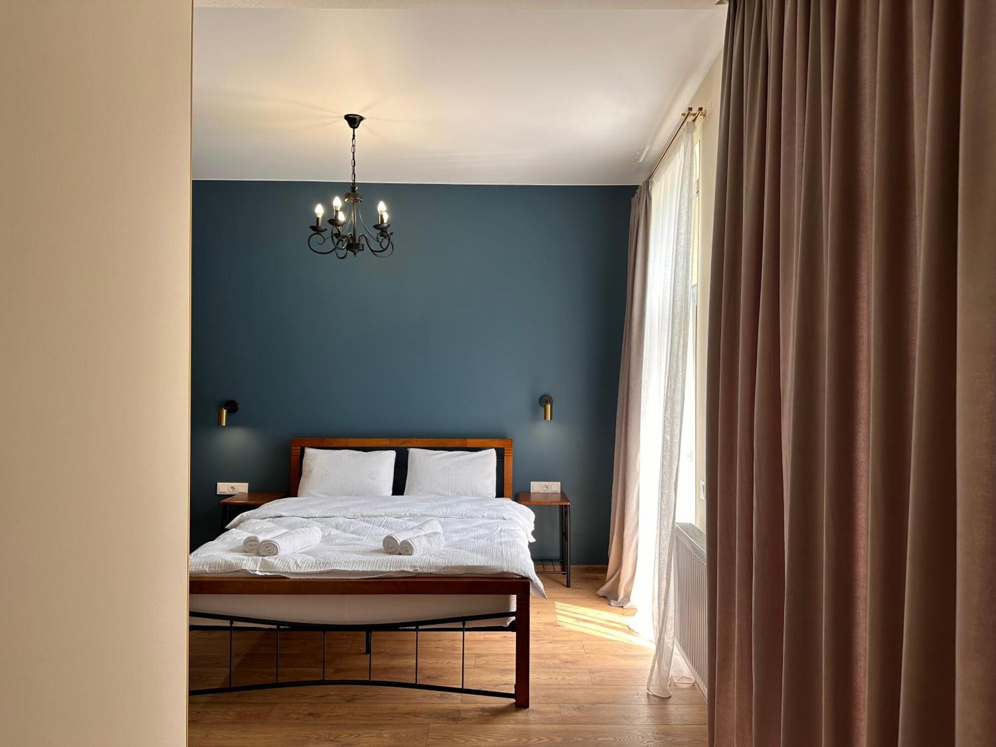 Hotel Mountime Kazbegi Екстер'єр фото