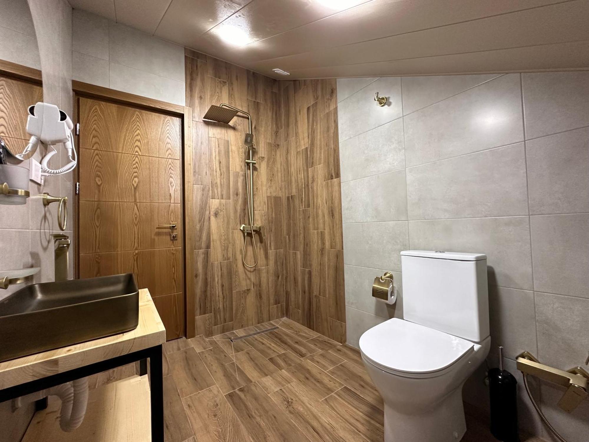 Hotel Mountime Kazbegi Екстер'єр фото