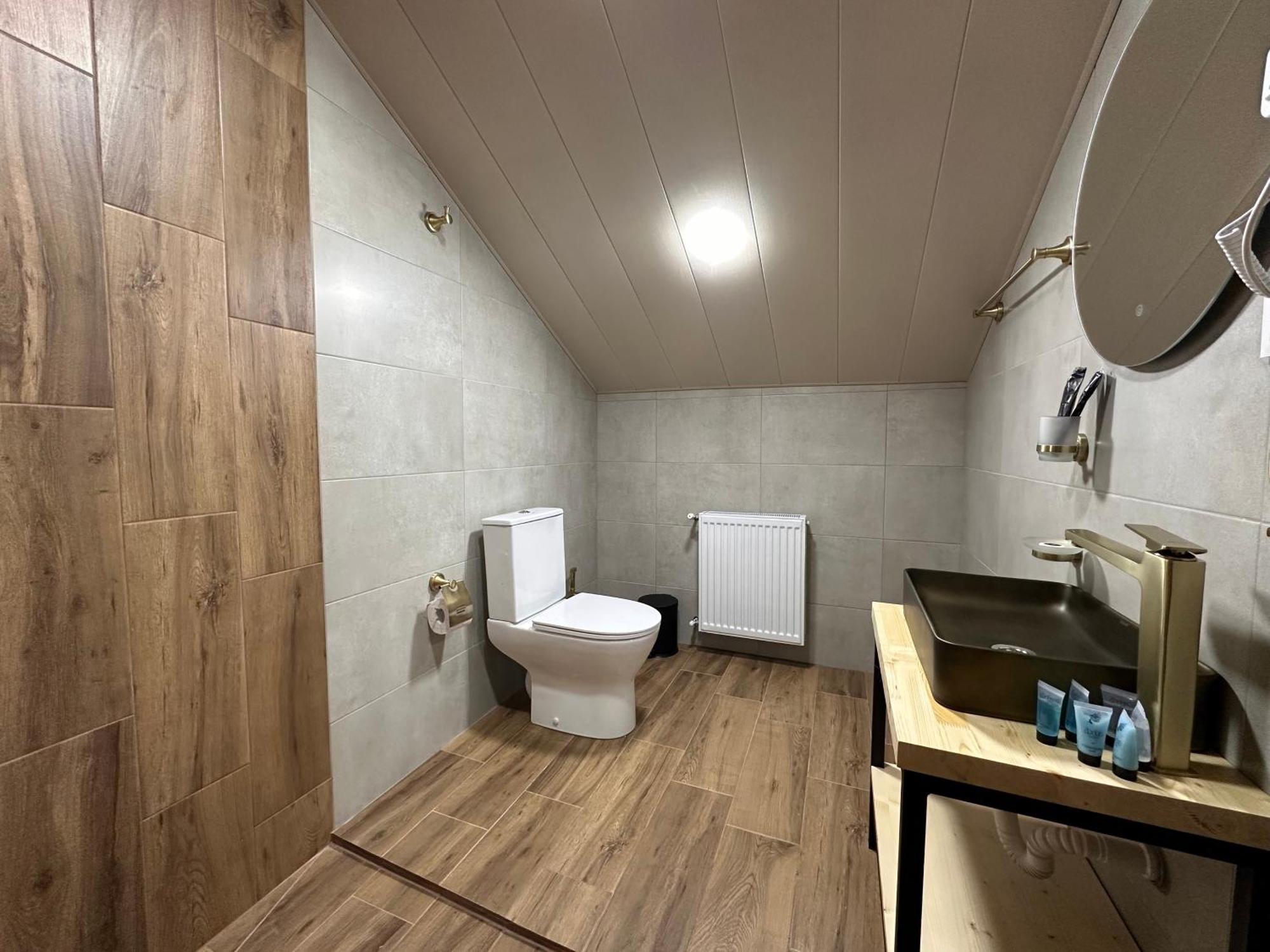 Hotel Mountime Kazbegi Екстер'єр фото